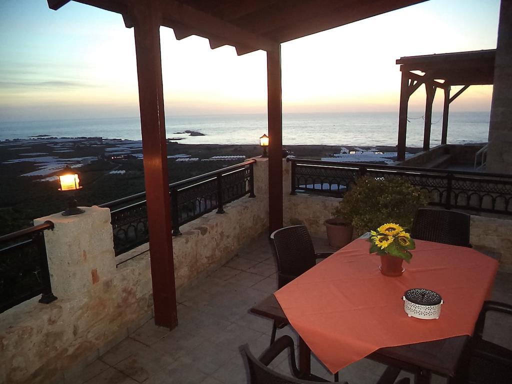 פלאסרנה Kavousi Traditional Home מראה חיצוני תמונה