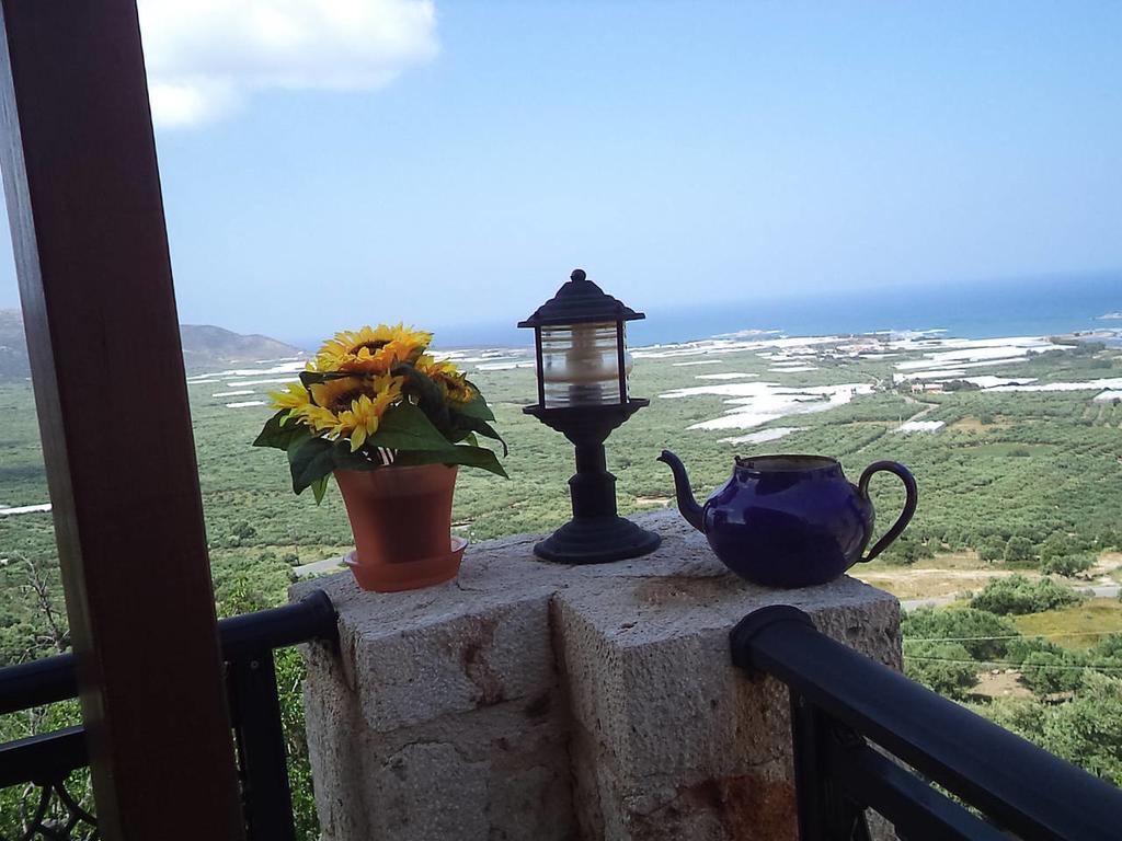 פלאסרנה Kavousi Traditional Home מראה חיצוני תמונה